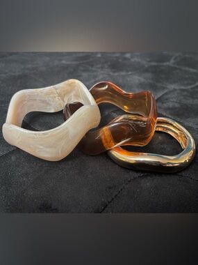 3 Piece Statement Acrylic Bangle Set + FREE gift w/ purchase